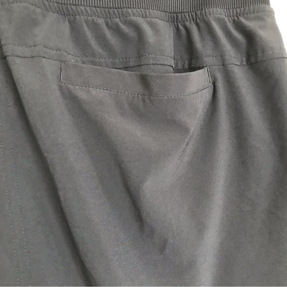 Athleta Black Midtown Skort Size 14 Activewear Casual Travel Tennis Outdoor - Picture 9 of 16
